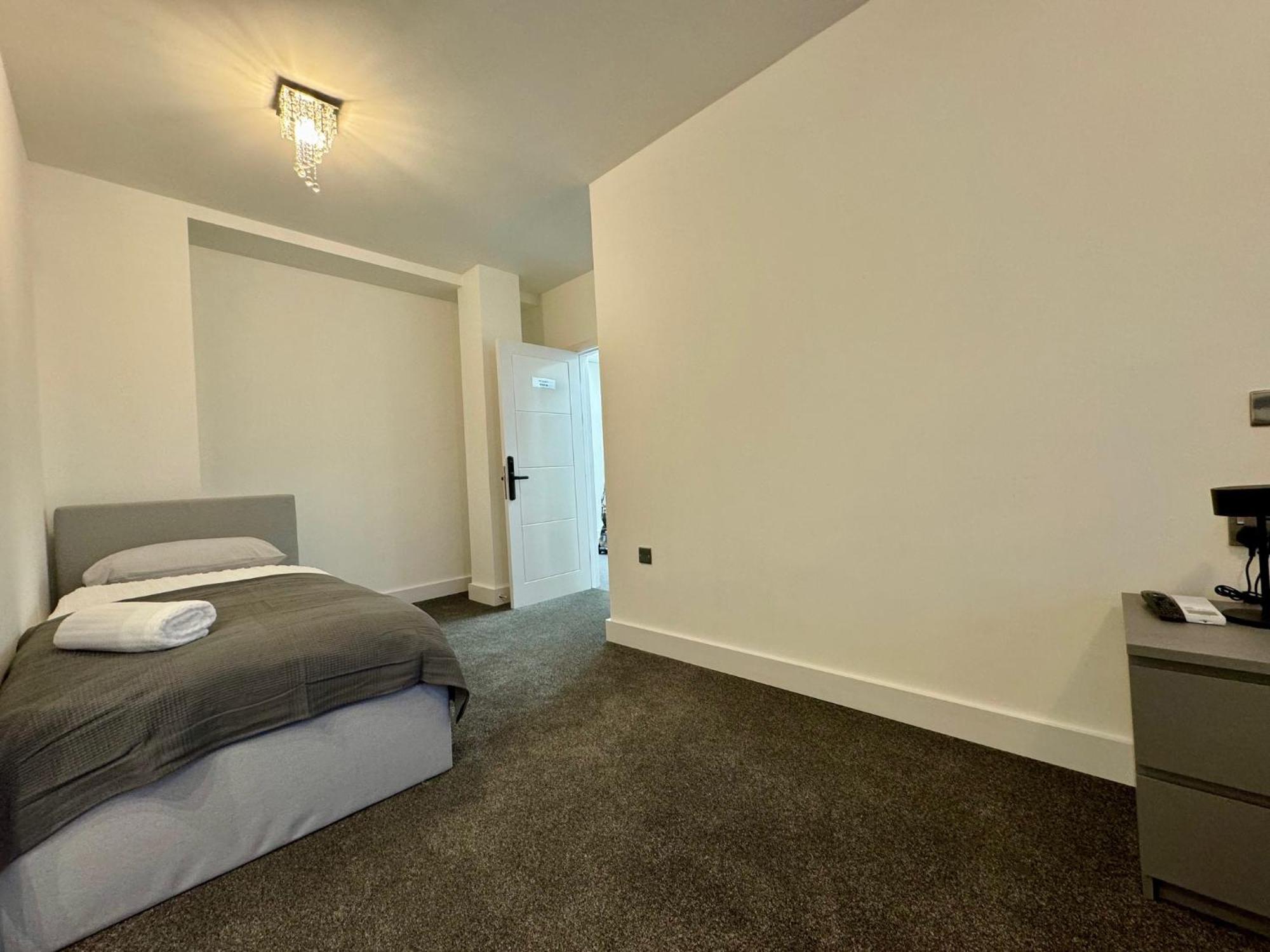Seafarers Stays Southampton Bagian luar foto